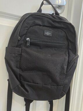 New without Tags Eagle Creek Compact BackPack with Organizational compartments